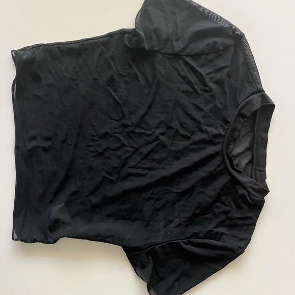 Mesh crop top - Picture 1 of 3